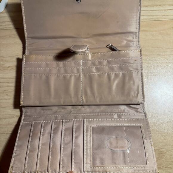 Chic Vintage Look Buckle Detail Wallet | Dusty Rose / Taupe Multi-Slot Clutch - Picture 4 of 5